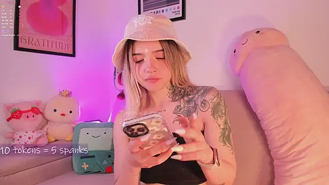 Chat +18 de _Tammara_ ao vivo