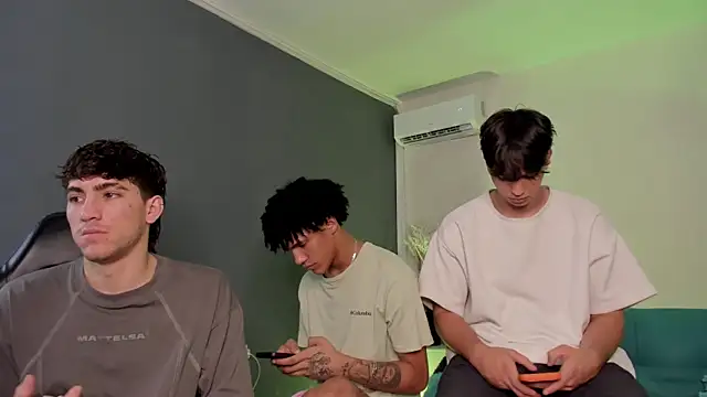 Handsomeboyss19 웹캠 쇼