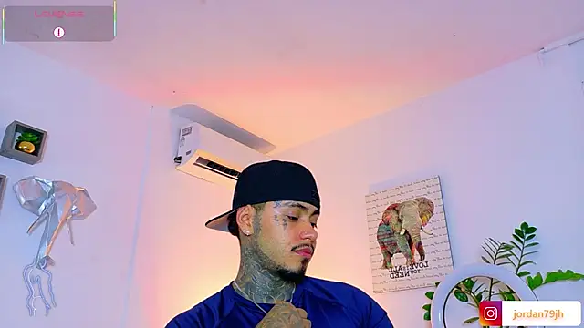 JordanSmiith_ Chat XXX in diretta