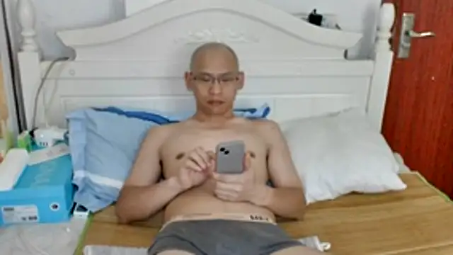 benly888 网络视讯表演