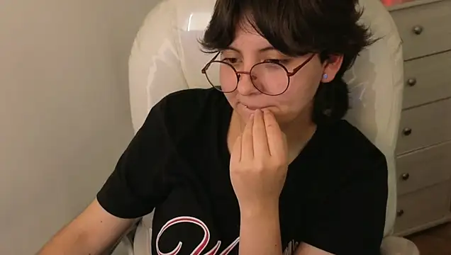 Nathaly_ds' Live XXX Chat