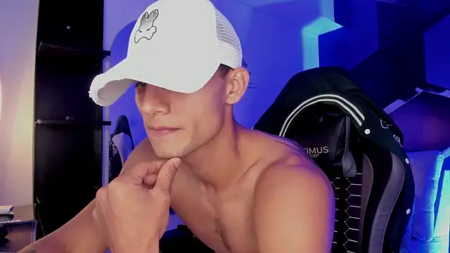 Chat +18 de MaxiimoRomano_ ao vivo