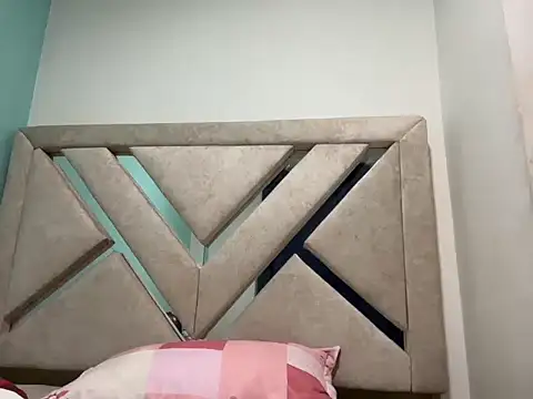 freyva Adlı Modelin Canlı XXX Sohbeti