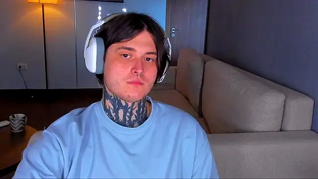 _torfin_ élő XXX-chatje