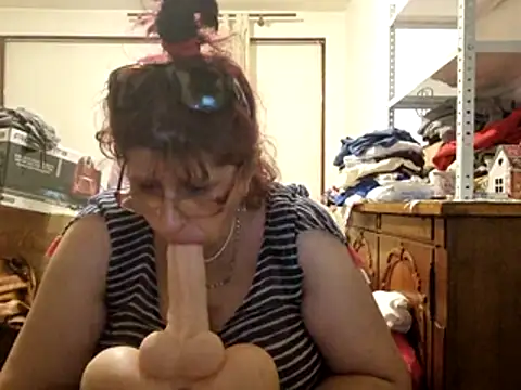 Chat XXX en directo de Samantha_Squirt@xh