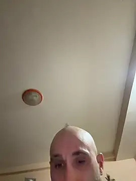 josueswvillaA1 Adlı Modelin Canlı XXX Sohbeti