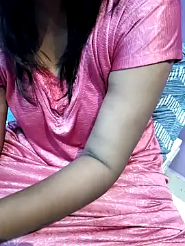 Rashmi-cute's Live XXX Chat