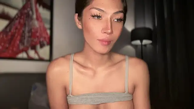 Belle_Sinclair Adlı Modelin Canlı XXX Sohbeti