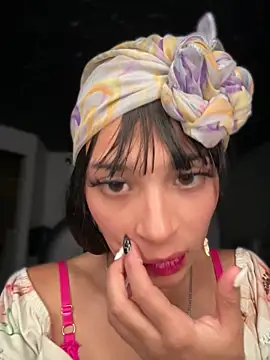 Sasha-firee Chat XXX in diretta