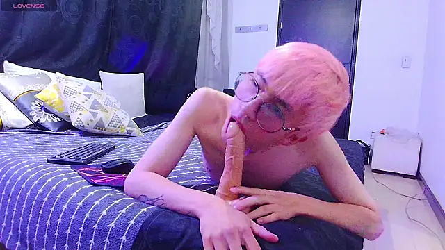 axell_stone_'s Live XXX Chat
