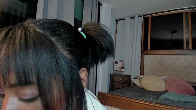 Chat +18 de Dahiiana_Foxx ao vivo