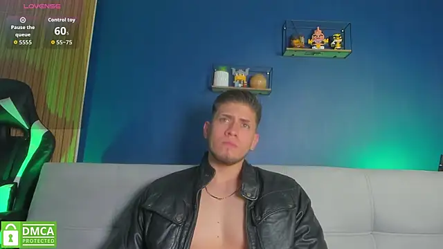 SebastianMaximoff_ Adlı Modelin Canlı XXX Sohbeti