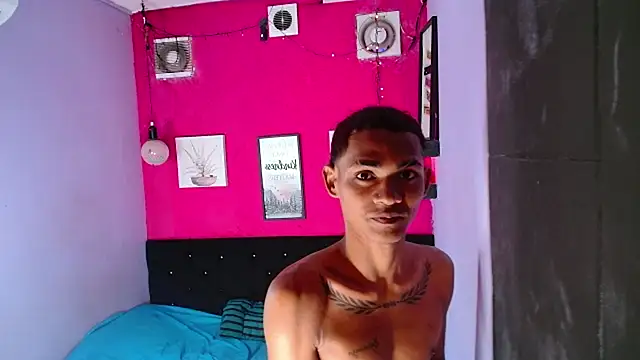 black_twinks Webcamshow