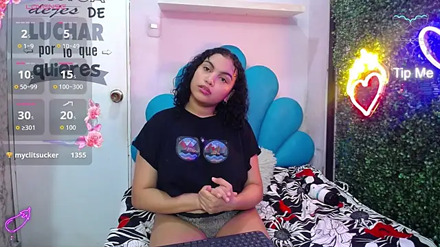valeria_martinez19 live XXX chat