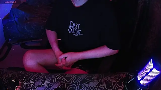 ZXCENSORED- Adlı Modelin Canlı XXX Sohbeti