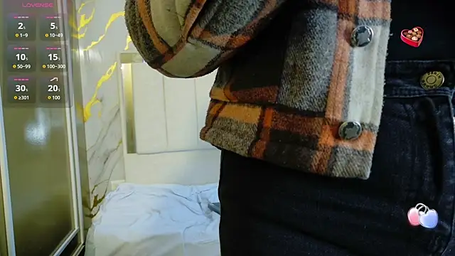 moon2_1_'s Live XXX Chat