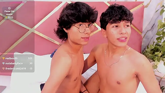 Chatroom XXX en direct de Good_boyss_
