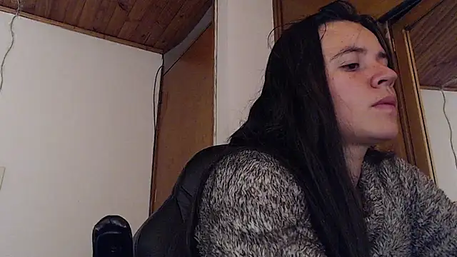 XXX chat uživo modela Shanel_Lozano