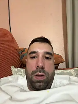 Moralesfiun's Live XXX Chat