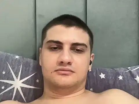 hazel_boyy Adlı Modelin Canlı XXX Sohbeti