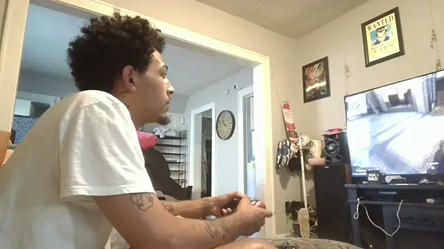 bigdickjojo69n Live XXX chat