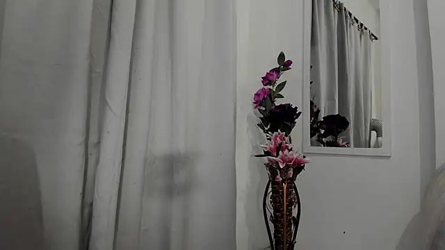 Grettel_w Chat XXX in diretta