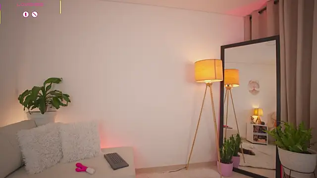 Онлайн чат XXX roxie_gates_