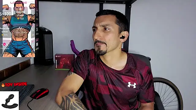 دردشة Marck_Muscle الجنسية المباشرة