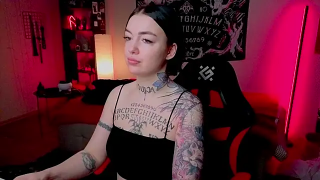 Chat XXX en directo de Magic_Allie