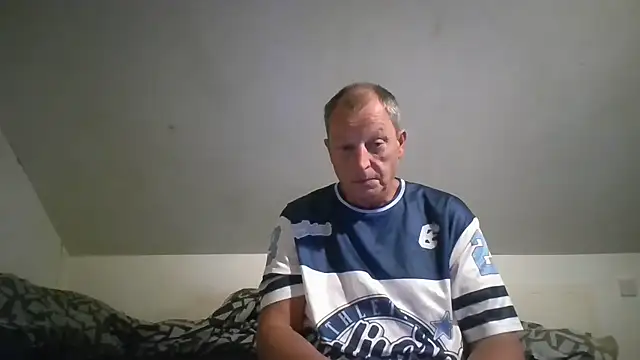 Онлайн чат XXX chubbybear2cum