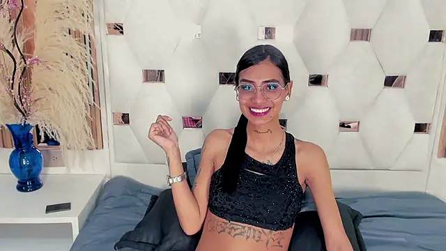 Živý XXX chat KarlaSlutSkinny__