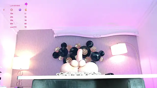 adara_le XXX чат на живо
