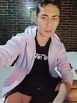 Chatroom XXX en direct de MateoCollins2026