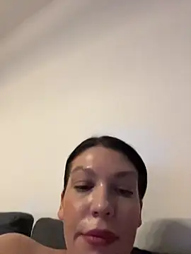 ClaraPasssion's Live XXX Chat