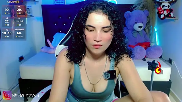 Ninna_ravenn – Live XXX-chat
