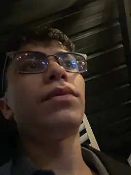 ThomasTorress – Naživo XXX chat