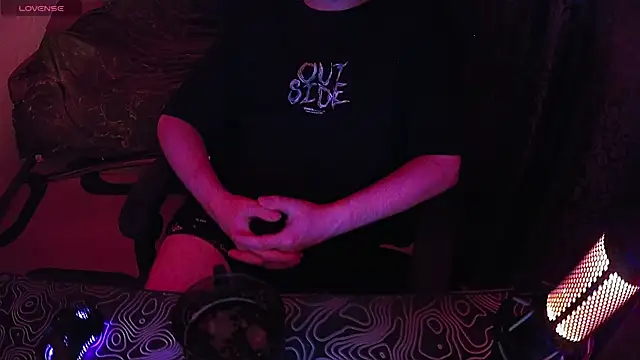 ZXCENSORED-のライブXXXチャット