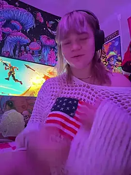 Cutiepiespanks' Webcam Show