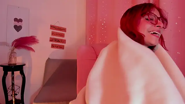 RedMeloddy – Naživo XXX chat
