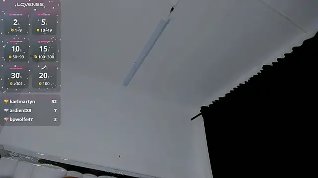 Channel_Mills – Naživo XXX chat