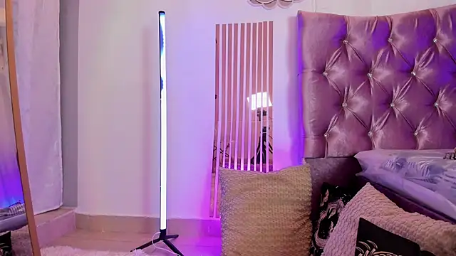 Онлайн чат XXX Jules_Angel