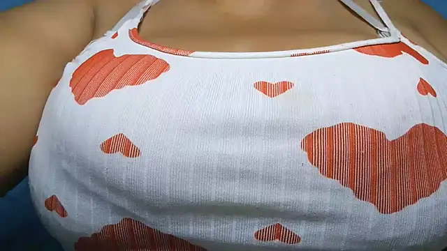 Chat XXX ao vivo de schoco_milff