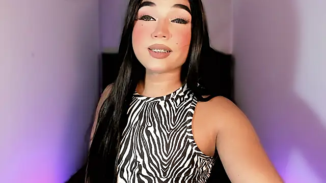 misstreslatin's Live XXX Chat