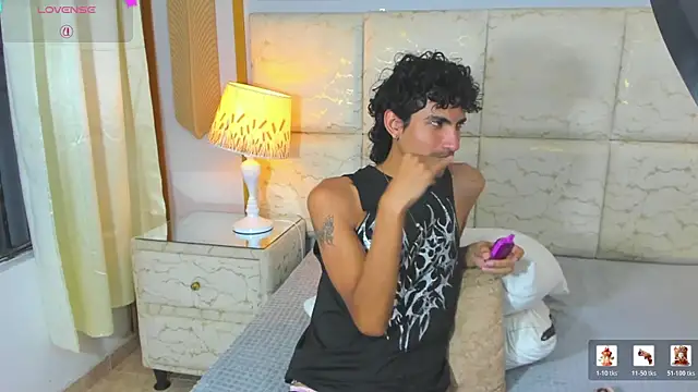 AxelRush Live XXX-chat