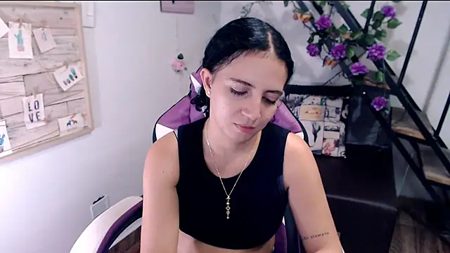 Chat XXX en directo de samantha_baby_
