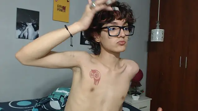 crazydani50 লাইভ XXX চ্যাট