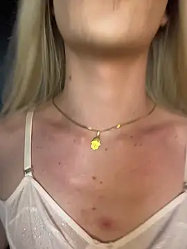 Alana_Stone Adlı Modelin Web Kamerası Şovu