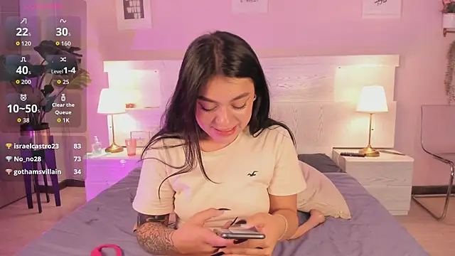 Chat XXX en directo de Lummii_