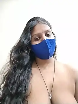 hotyrani07 Chat XXX in diretta