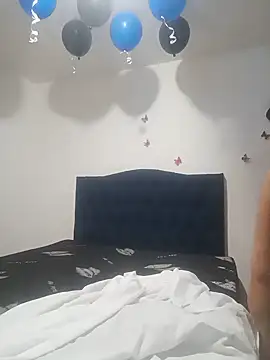 OliviaWilliamm লাইভ XXX চ্যাট
